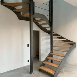 0a2a23_6663b0a510ef4e3baec2be5e97206f31~mv2